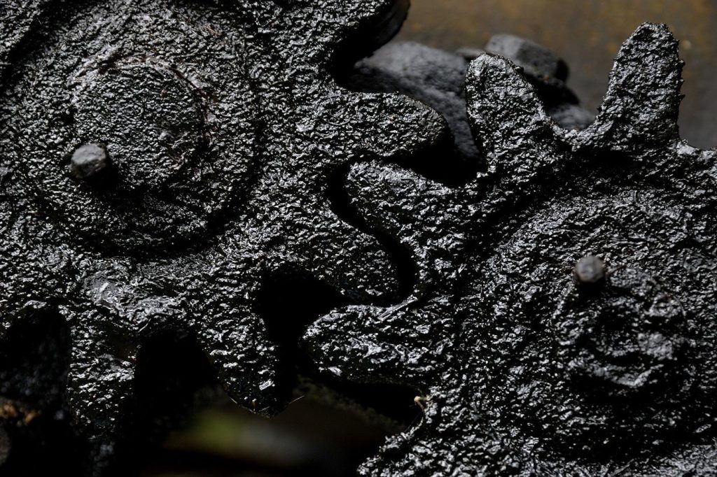 Sludge and Varnish Problems in Turbine or Hydraulic Oil Systems Featured Image